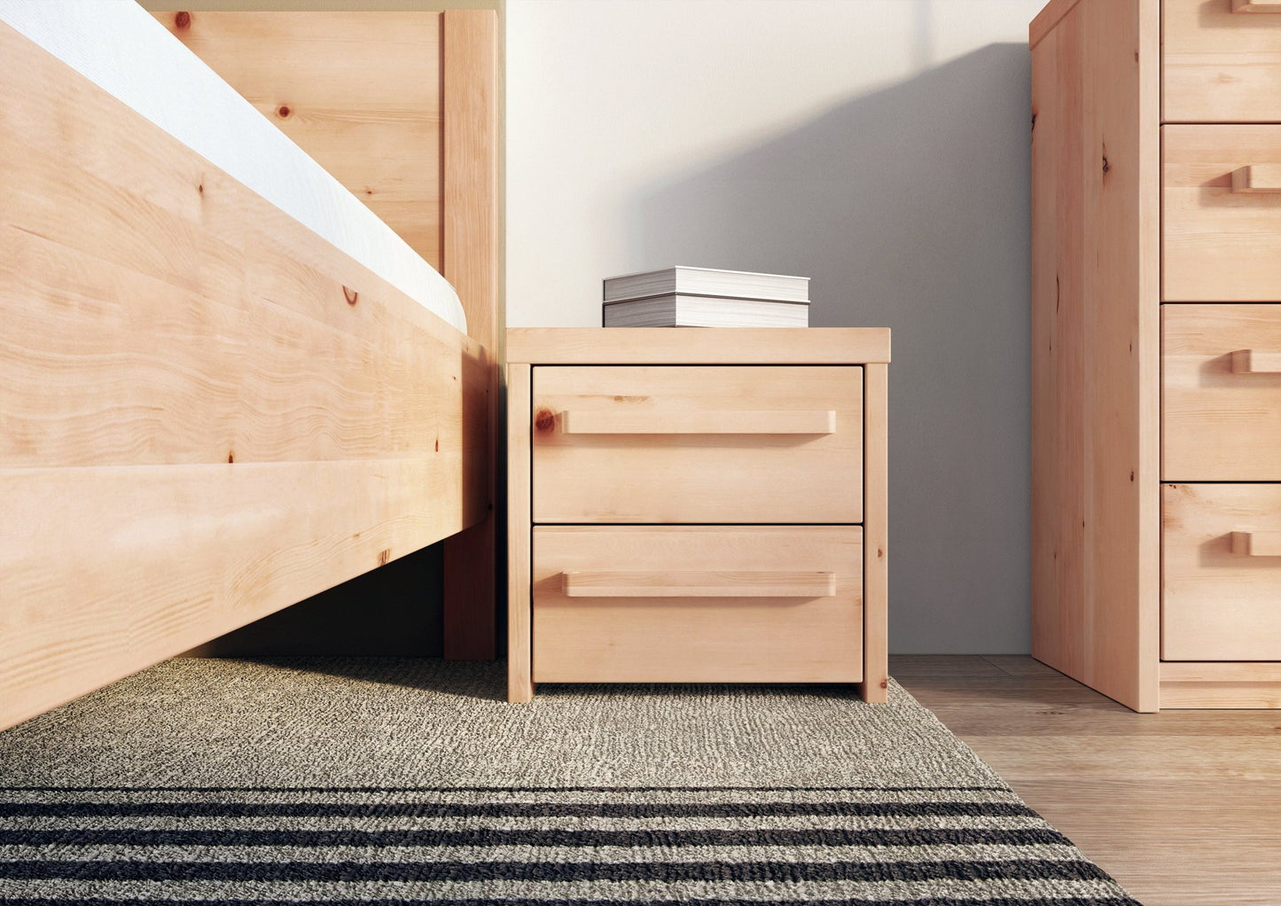 Nachttisch Klagenfurt aus Zirbenholz mit 2 Schubladen